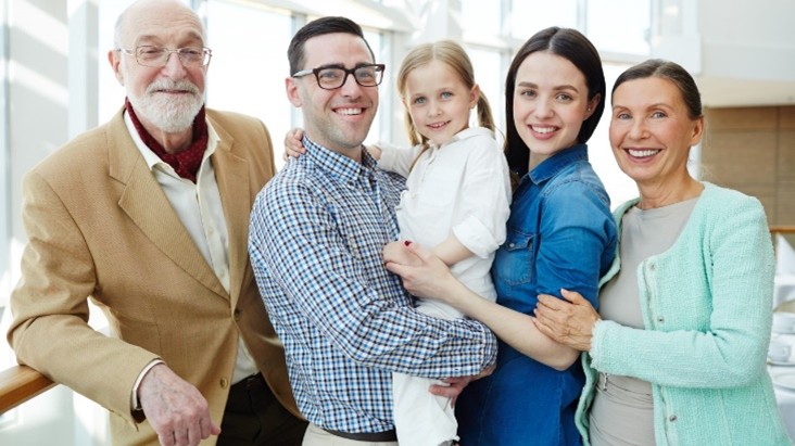 12 CULTIVANDO EL INTERÉS Y PARTICIPACIÓN DE LAS NUEVAS GENERACIONES EN LA EMPRESA FAMILIAR